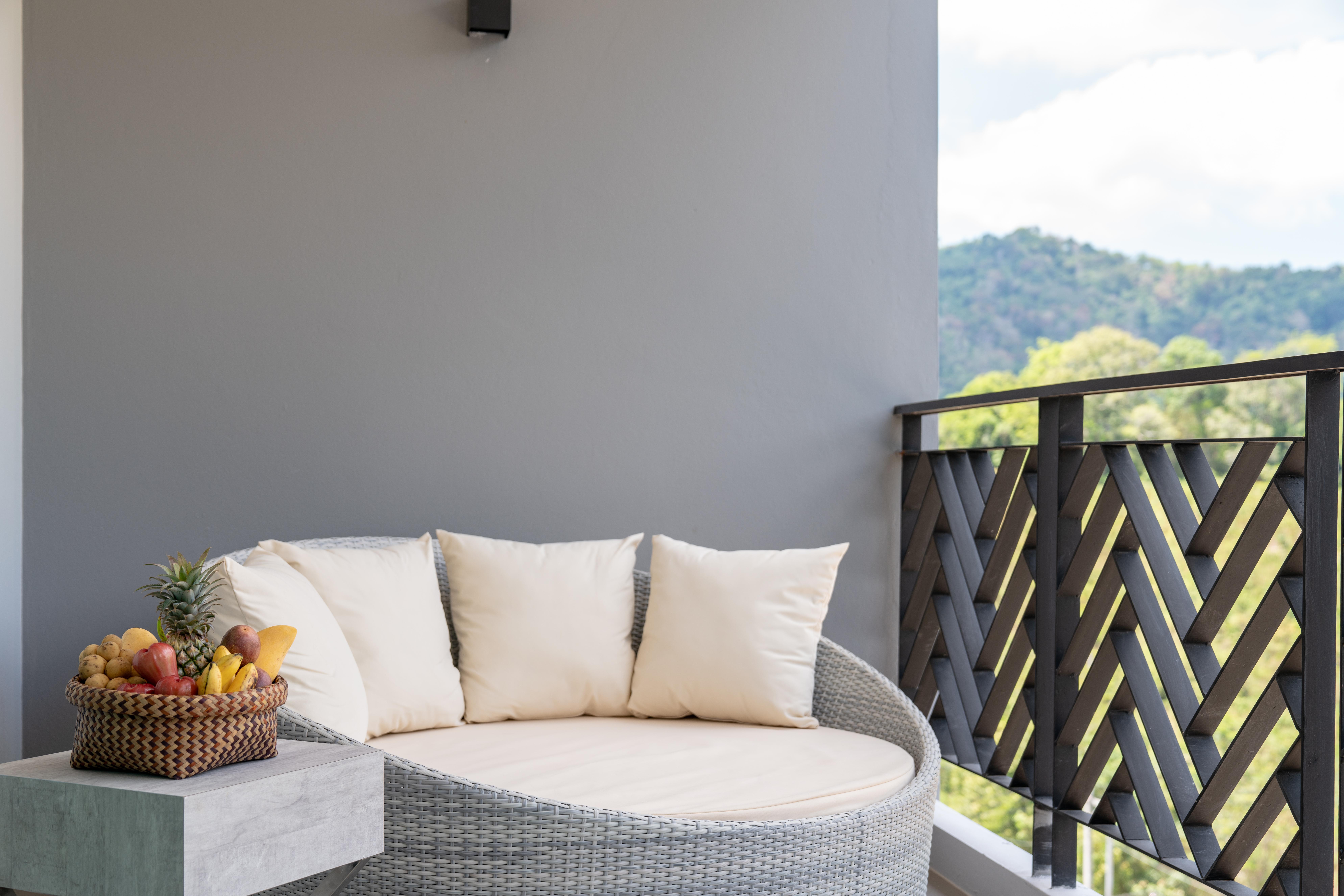 Anana Ecological Resort Krabi - Sha Extra Plus Ao Nang Luaran gambar A balcony with a rattan chair