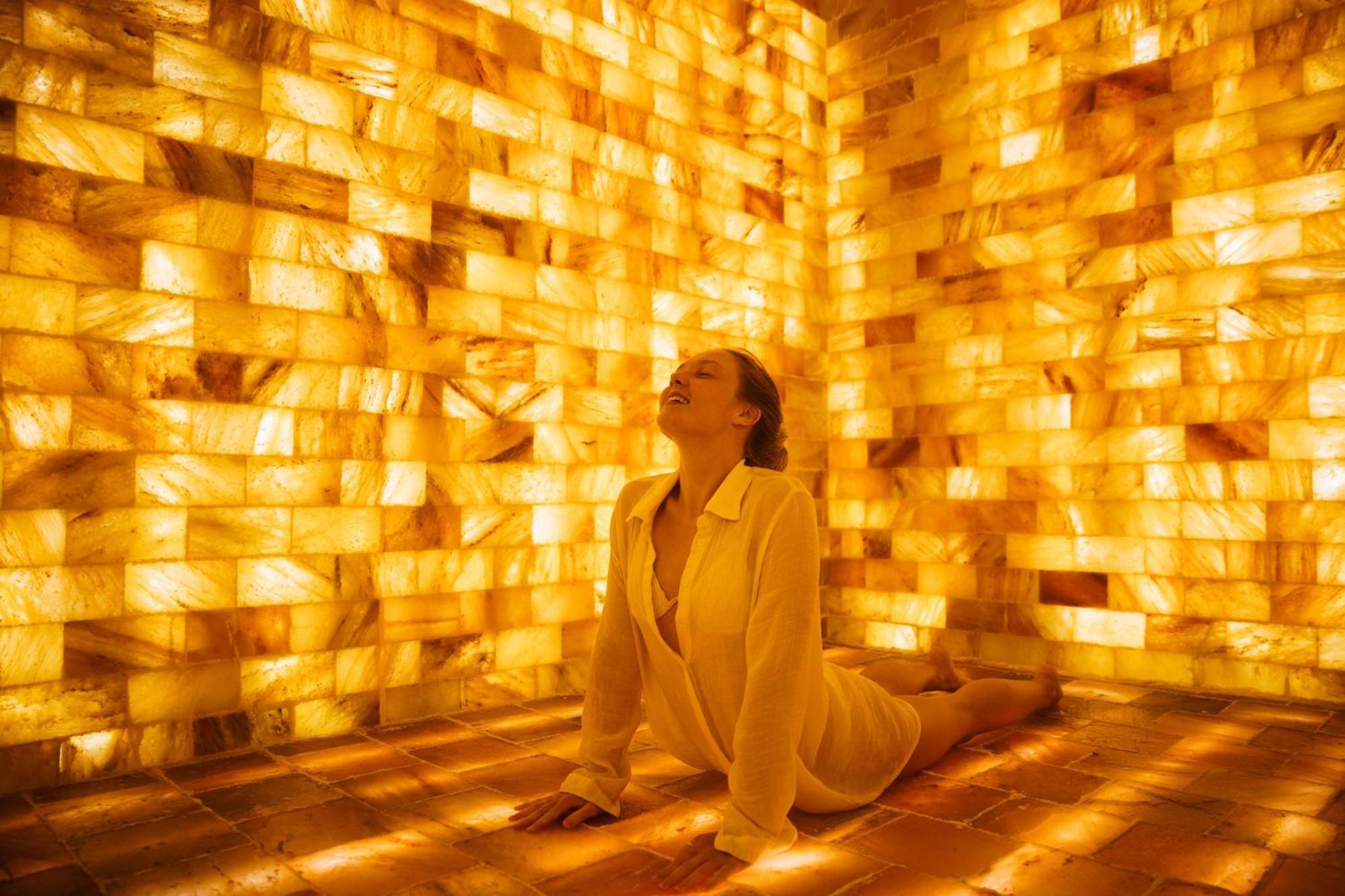 Anana Ecological Resort Krabi - Sha Extra Plus Ao Nang Luaran gambar Salt cave