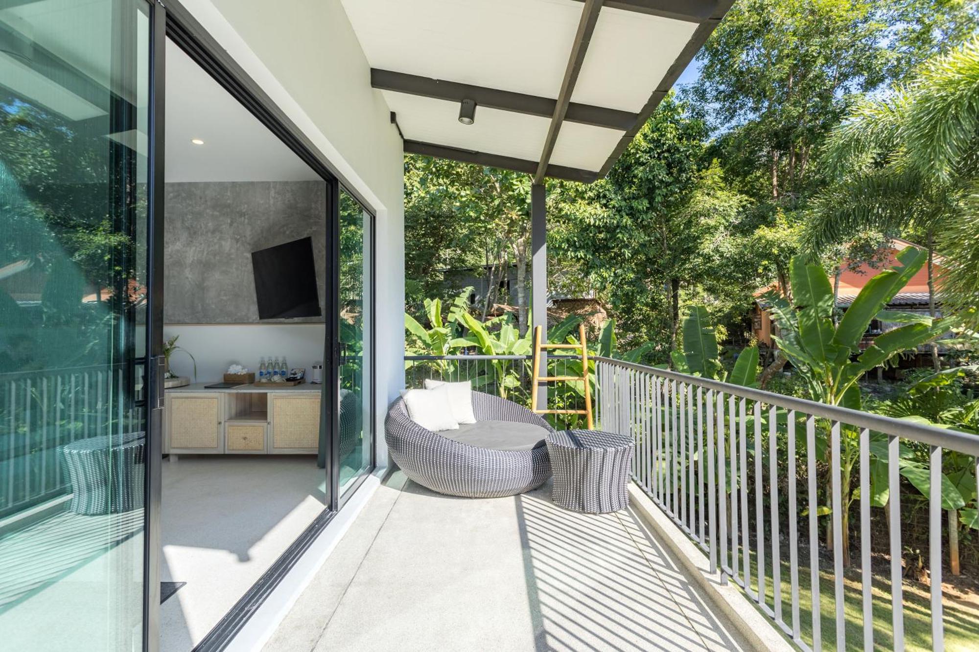 Anana Ecological Resort Krabi - Sha Extra Plus Ao Nang Luaran gambar A balcony